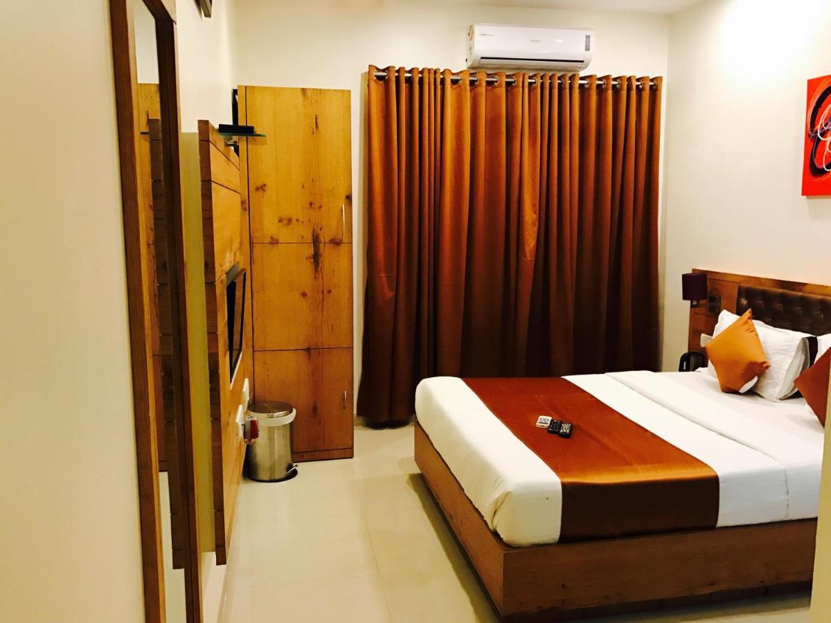 Hotel Grandeur-Near Mumbai International Airport Exteriér fotografie